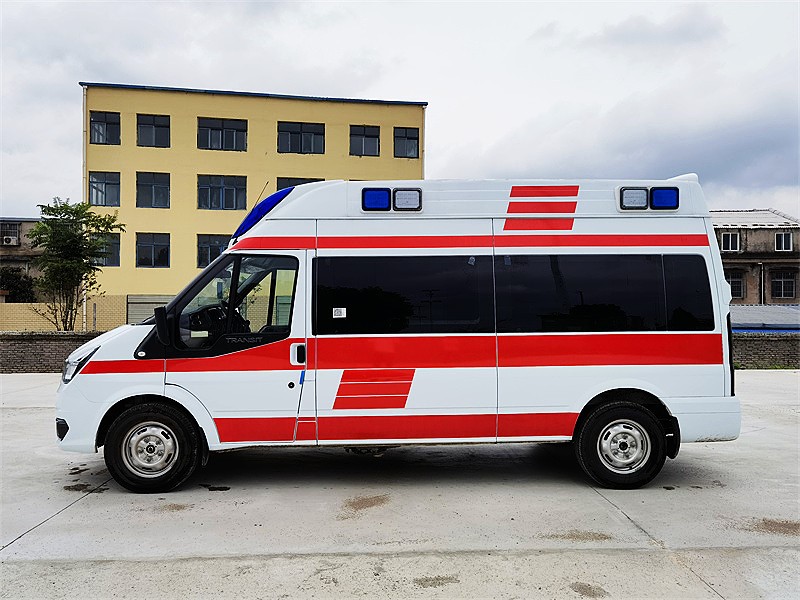 福特新時代長軸ABS一體化內飾救護車